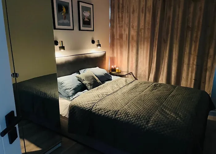 דירה Uroczy 38 M2 Tychy, Slaskie Ogrody *